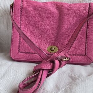 👀BUNDLE😍SAVE🥳 J. Crew Vibrant Pink Crossbody Bag